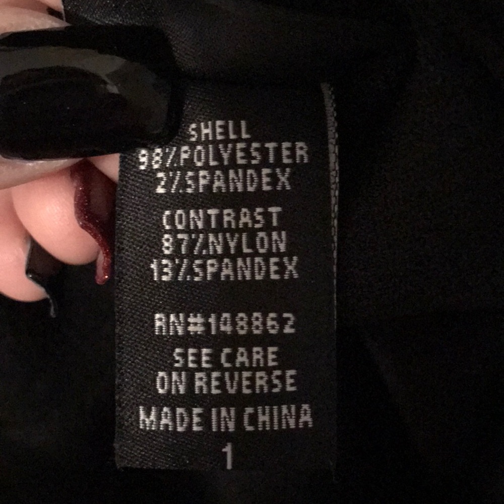 Torrid Pinup Blouse - Picture 4 of 4